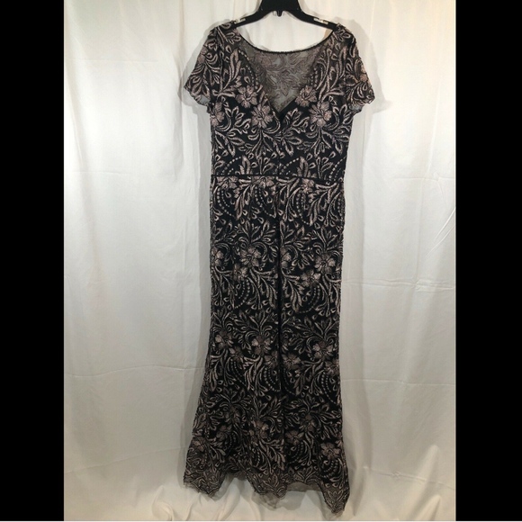 NEW $288 JS Collection Embroidered Trumpet Gown Salmon Black [ SZ 14‎ ] #E528 - Picture 5 of 8